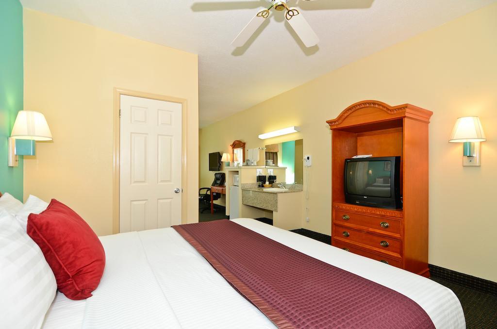Best Western West Monroe Inn חדר תמונה
